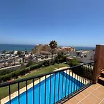 Atico Con Vistas Al Mar Y Con Piscina Frente A Castillo Sohail Apartament Fuengirola