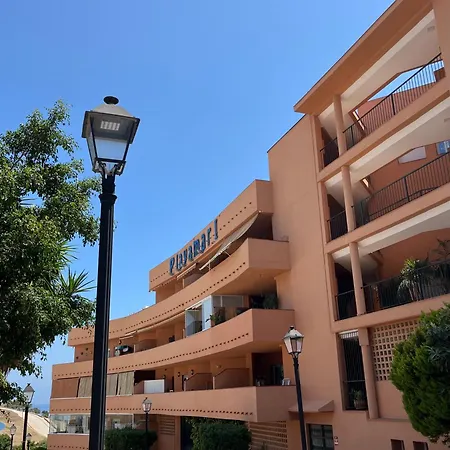 Apartamento ático Con Vistas Al Mar Y Con Piscina Frente A Castillo Sohail