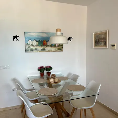 Atico Con Vistas Al Mar Y Con Piscina Frente A Castillo Sohail *