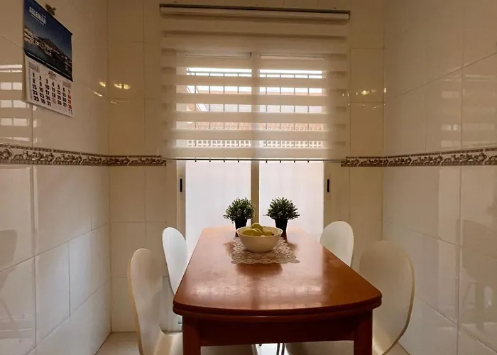 Apartment Atico Con Vistas Al Mar Y Con Piscina Frente A Castillo Sohail Fuengirola